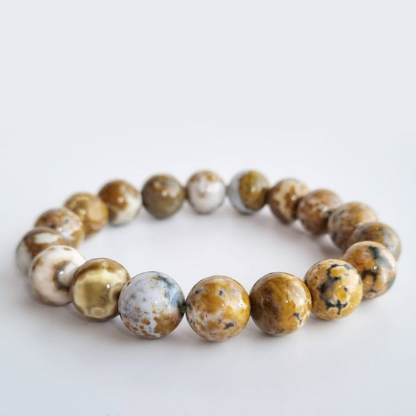 Onyx Agate crystal bracelet. Genuine unheated crystal gemstone with Certificate of Authenticity